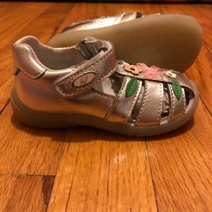Naturino Shoes - Bundle of 2 new pairs of naturino sandals. Size 20 Naturino Shoes - Bundle of 2 new pairs of naturino sandals. Size 20